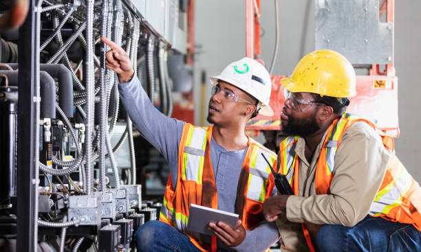 Best Local Electrician Companies  in Russell, PA